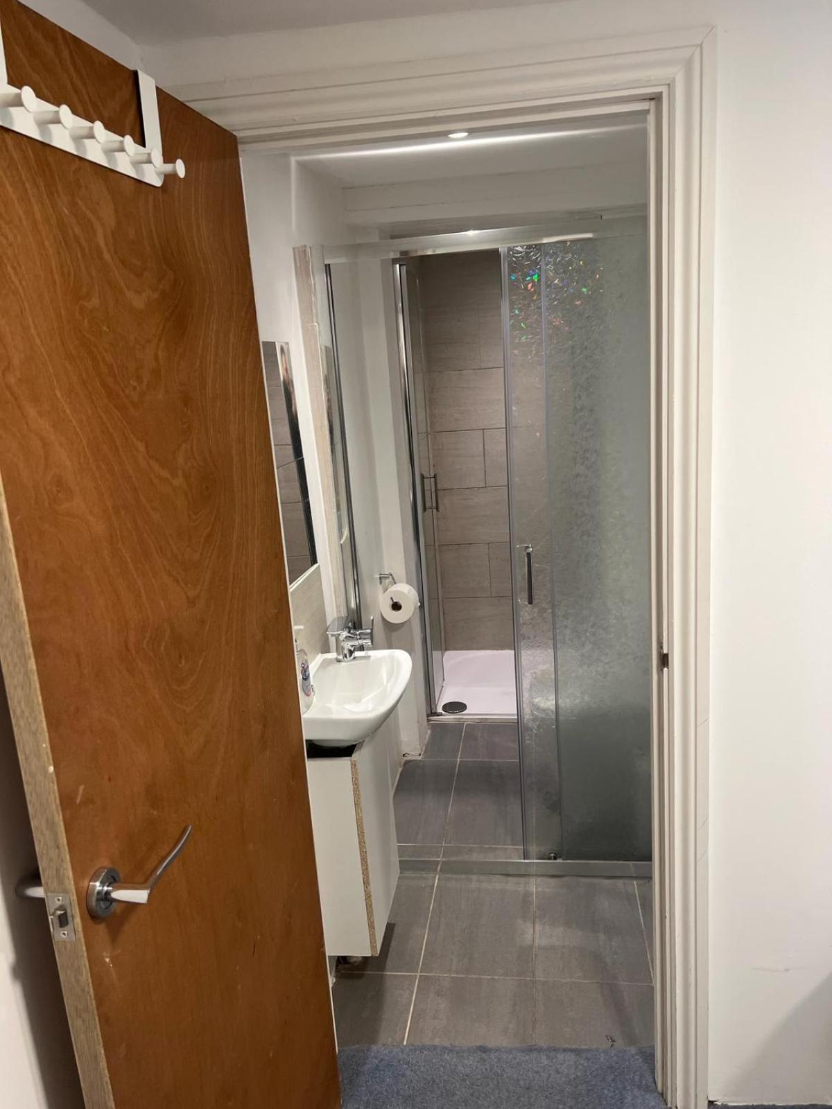 Comfy Private Bedrooms In Euston, Central London Exterior foto