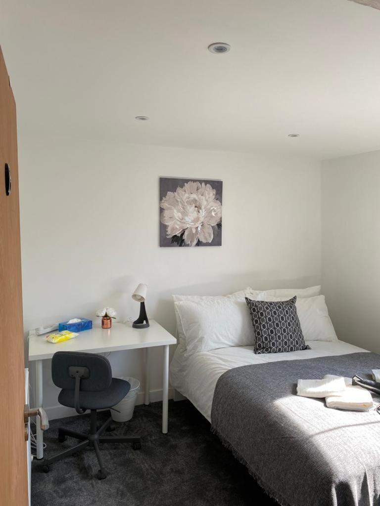 Comfy Private Bedrooms In Euston, Central London Exterior foto
