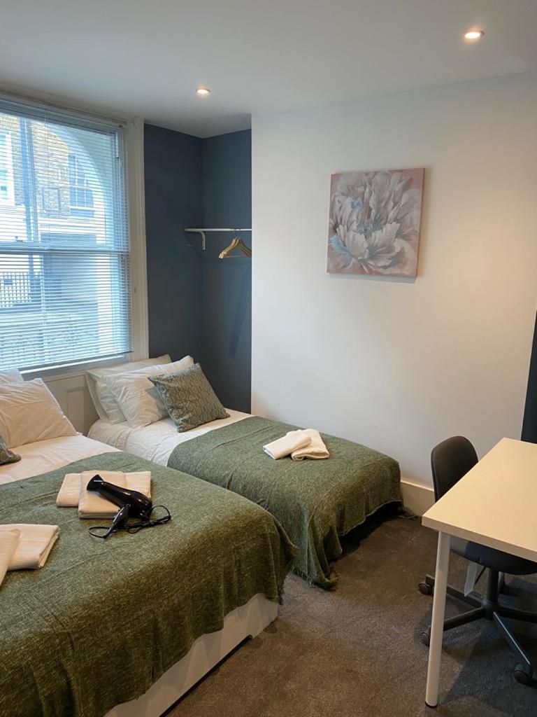 Comfy Private Bedrooms In Euston, Central London Exterior foto