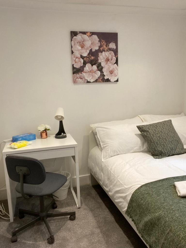 Comfy Private Bedrooms In Euston, Central London Exterior foto